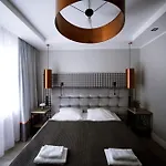 Pomaranczowa Plaza فندق