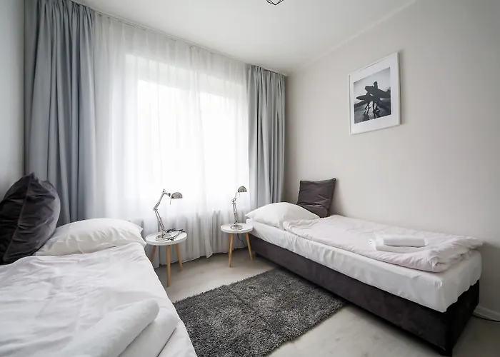 Pomaranczowa Plaza 3* Сопот