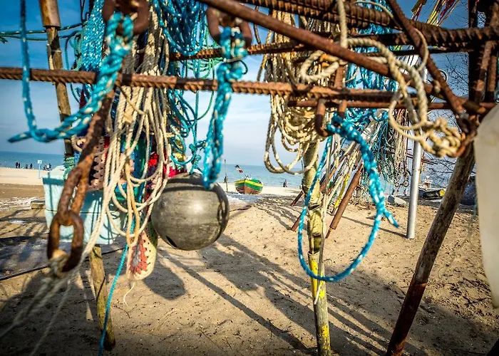 Pomaranczowa Plaza Отель 3*