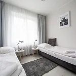 Pomaranczowa Plaza 3* סופוט