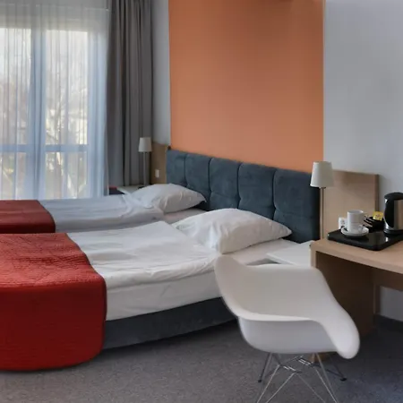 Szálloda Pomaranczowa Plaza 3*