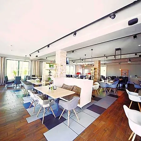 Pomaranczowa Plaza 3* Sopot