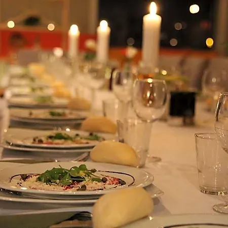 Otel Pomaranczowa Plaza 3*