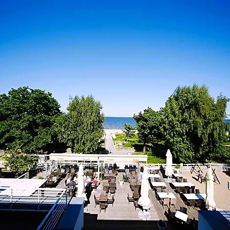 Pomaranczowa Plaza Otel