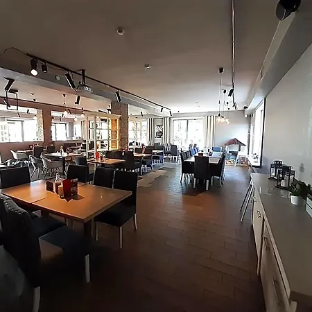 Pomaranczowa Plaza Otel Sopot