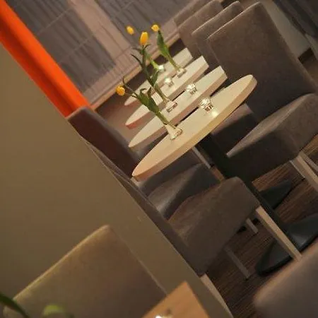 Pomaranczowa Plaza 3* Sopot
