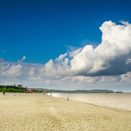 Pomaranczowa Plaza 3* Σόποτ