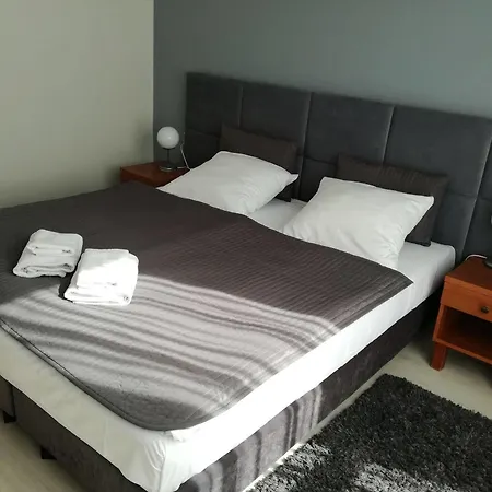 Ξενοδοχείο Pomaranczowa Plaza Σόποτ