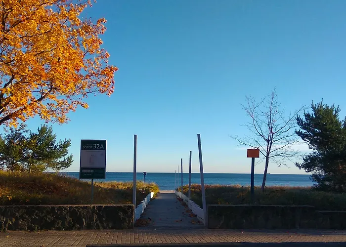 Pomaranczowa Plaza Hotel 3*