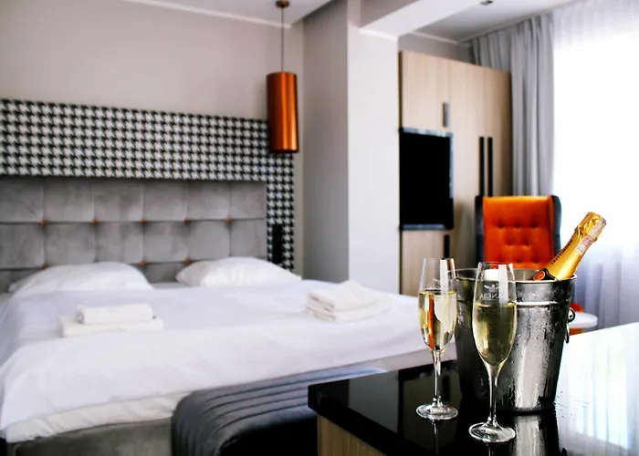 Pomaranczowa Plaza Hotel Zoppot